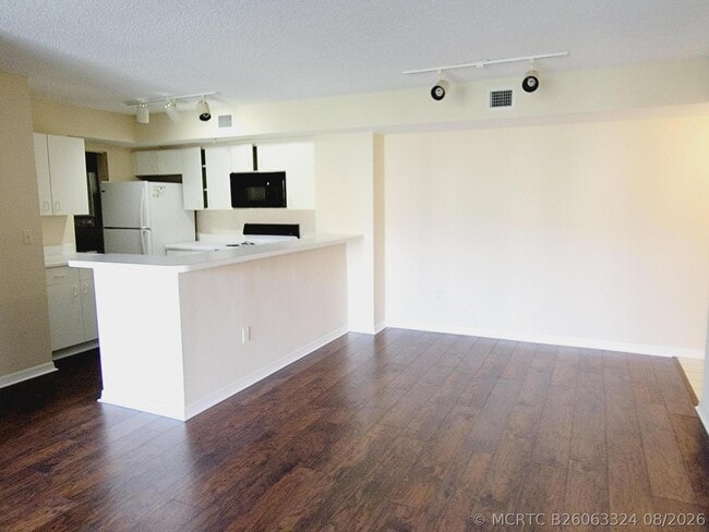 Photo - 2640 S University Dr Unit 222