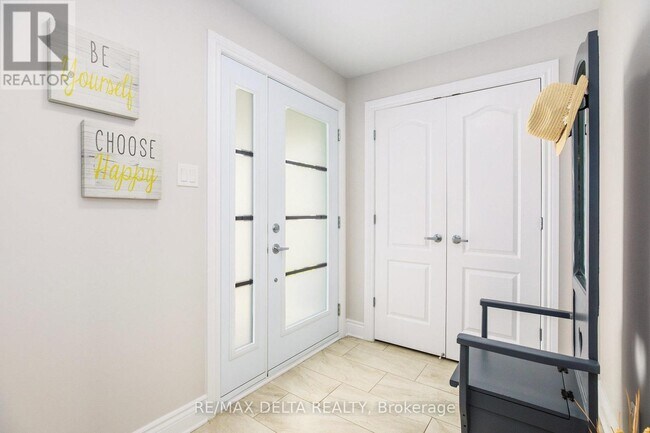 Photo - 63 Johanne St