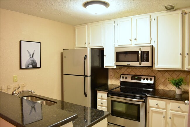 Photo - 11711 Memorial Dr Unit 696