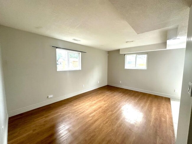 Photo - 2 bedroom in Prince George BC V2L 2V7