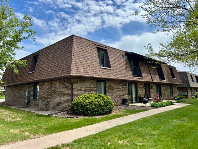Building Photo - 2520 S Kerry Lane