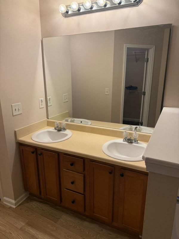 Building Photo - 902 Amber Trail Rental