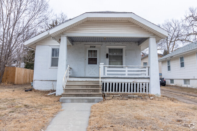 Building Photo - 2934 S 13th St Rental