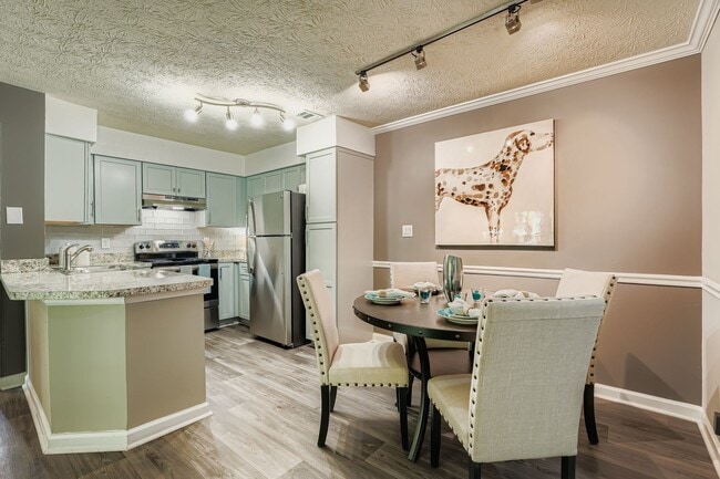 Photo - 2200 Big Creek Apartments