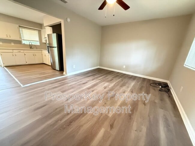 Photo - 4712 Eton Dr
