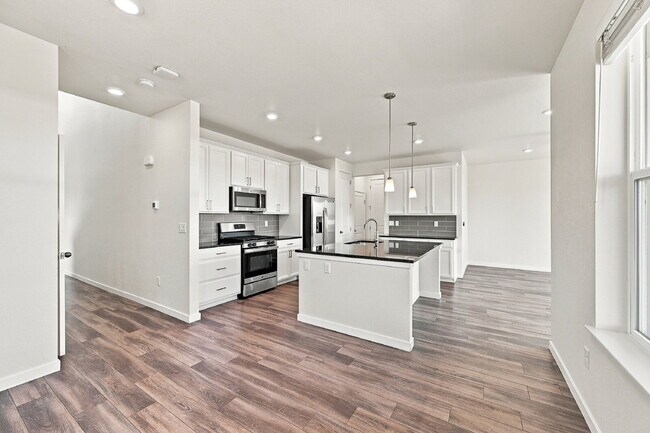 Photo - $2,995.95-3-Bed, 2.5-Bath Updated Townhouse in Broomfield!