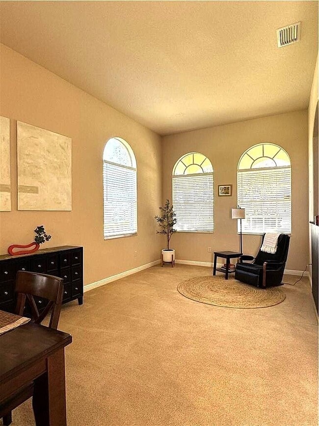 Photo - 3318 Burlington Pl SW