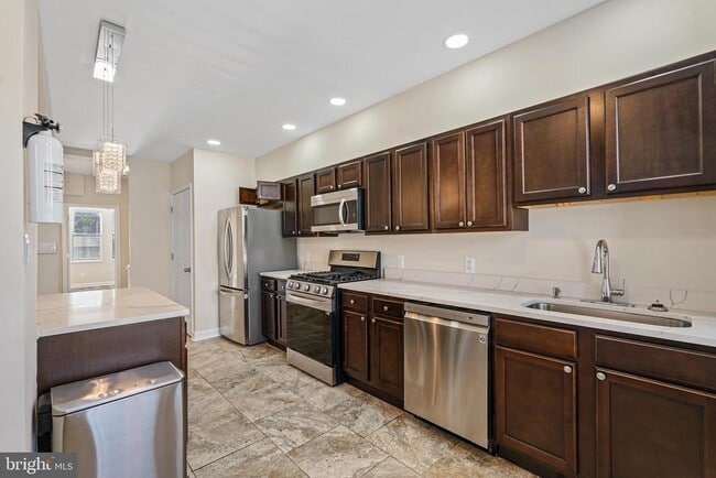 Photo - 2509 Linden Ave Unit 2