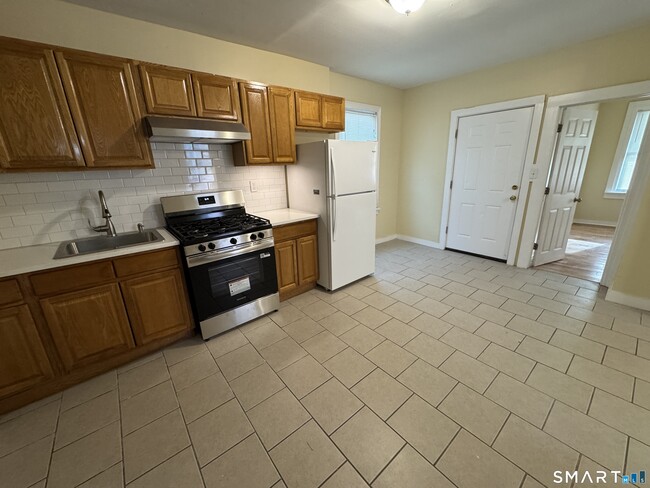 Photo - 33 Stevens St Unidad 1st Fl