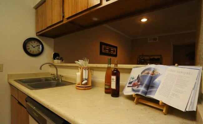 Photo - 1 bedroom in Stafford TX 77477 Unit 1047
