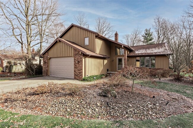 Photo - 6235 Sunnywood Dr