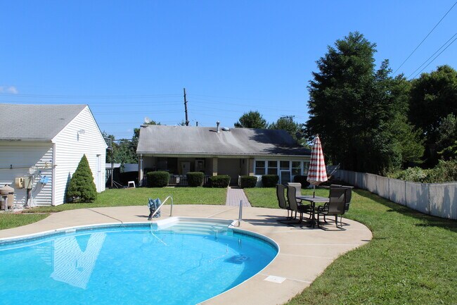 Photo - 67 Ernston Rd