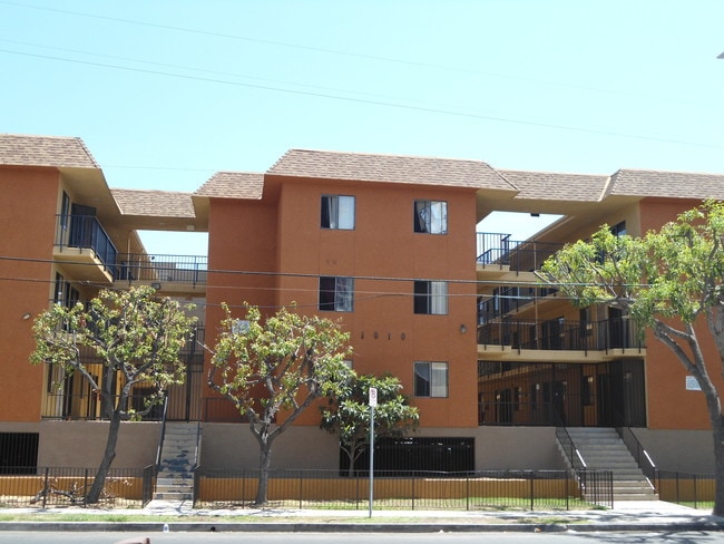 1010 Lagoon Ave.