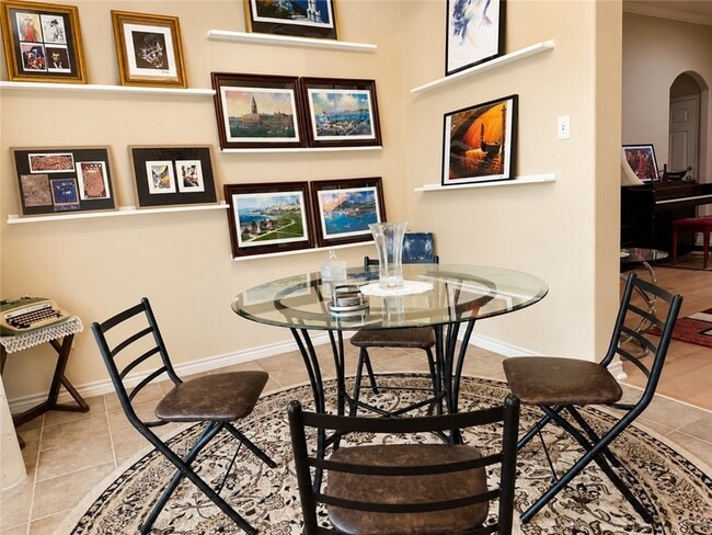Photo - 2301 Norham Dr