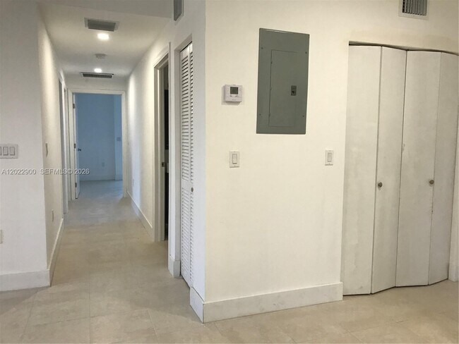 Photo - 1456 NE 147th St Unit 0