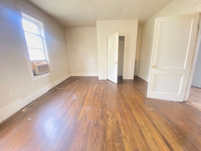 Photo - 216 Patton Ave NW Unit #1