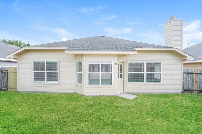 Building Photo - 19802 Plantation Grove Tr