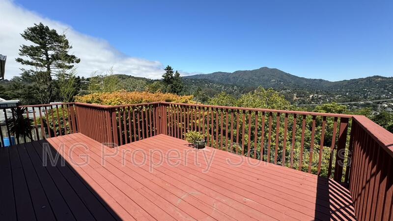 Photo - 974 Vernal Avenue
