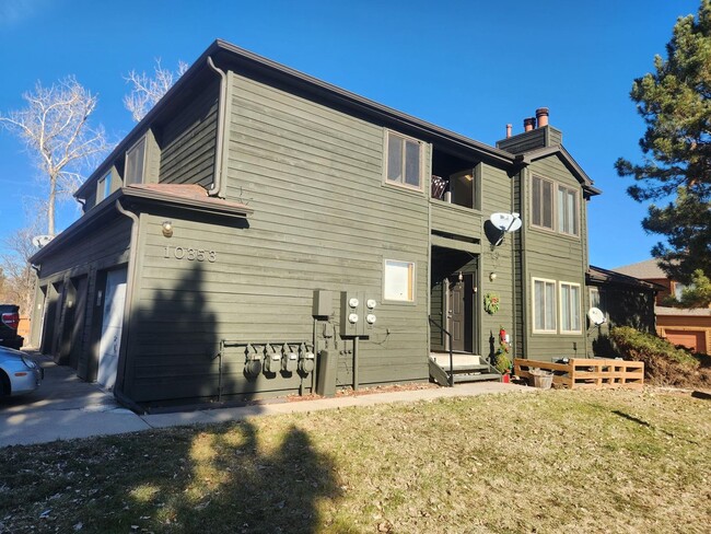 Building Photo - 10353 W 80th Dr Unit B