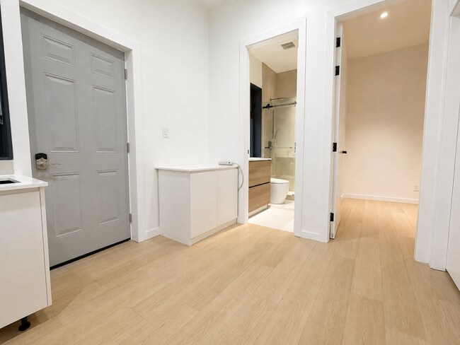 8360 No. 4 Road