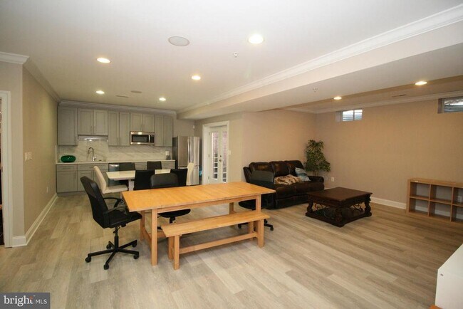 Photo - 102 Bullard Cir