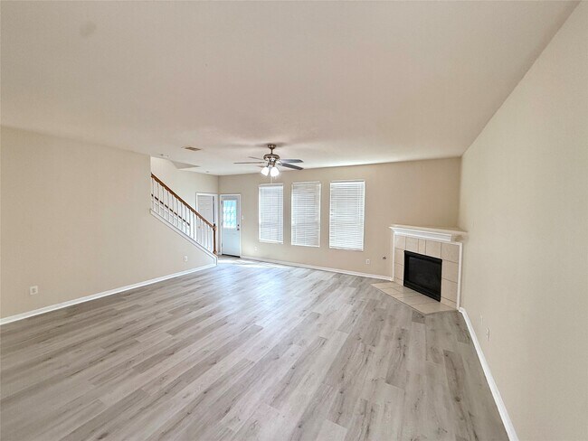 Photo - 19535 Hardwood Ridge Tr