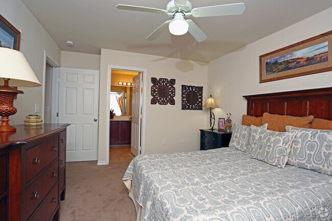 Park at Summer�s Grove Apartments For Rent in Austin, TX