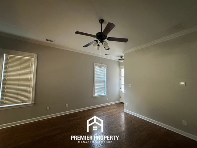 Photo - 6942 Lagrange Grove Dr