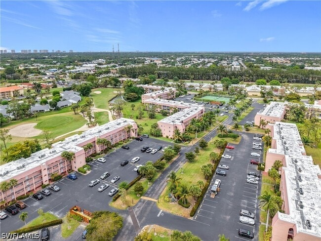 Building Photo - 150 Turtle Lake Ct Unit 309