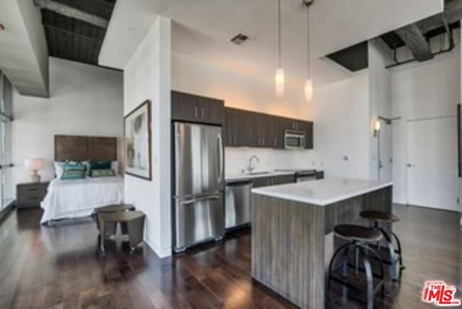 Photo - 1480 Vine St Unit 1203