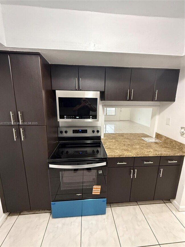Photo - 1885 NE 121st St Unit 18