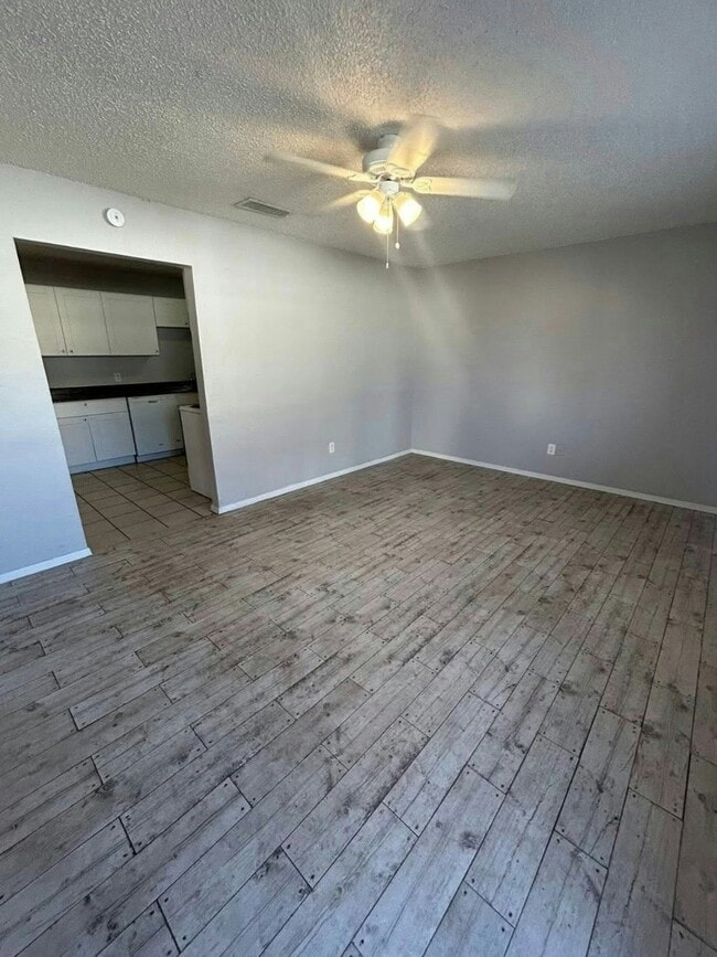 Photo - 5604 Brownfield Dr
