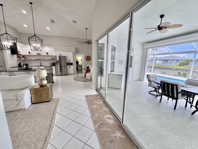 Photo - 236 SW 47th St Unit ID1353280P