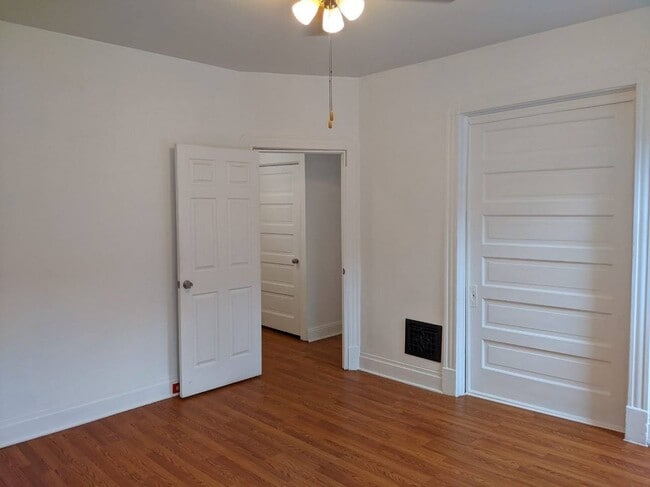 Photo - 3463 Grace Ave Unit 2
