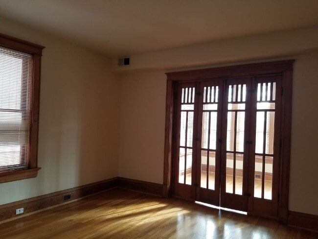 Photo - 5798 Pershing Ave Unit 1E