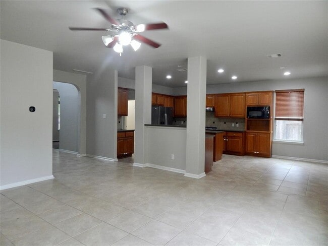 Photo - 1110 Willowbrook Dr