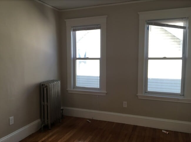 Photo - 297 Washington St