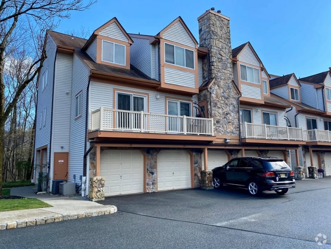 Building Photo - 185 Woods Edge Dr Rental