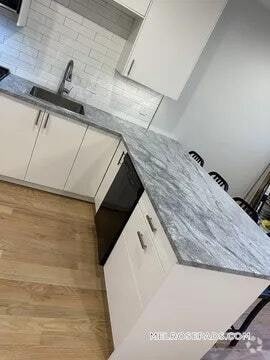 Building Photo - 45 Upham St Unit 1 Rental