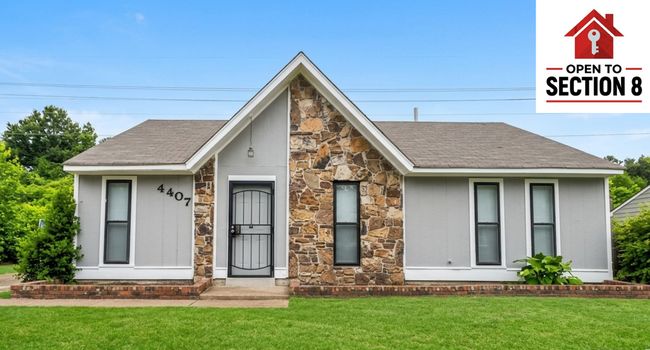 Building Photo - Move-in Ready! Charming 3 Bdrm - 2 Bath | Freshly Painted & Updated