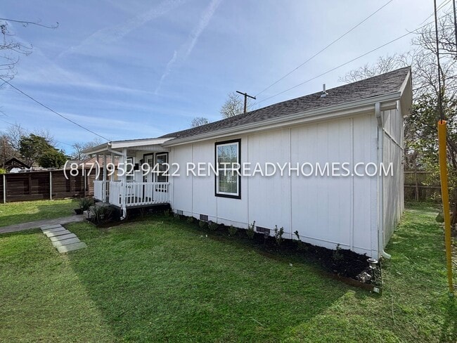 Photo - 10302 Davilla Ave