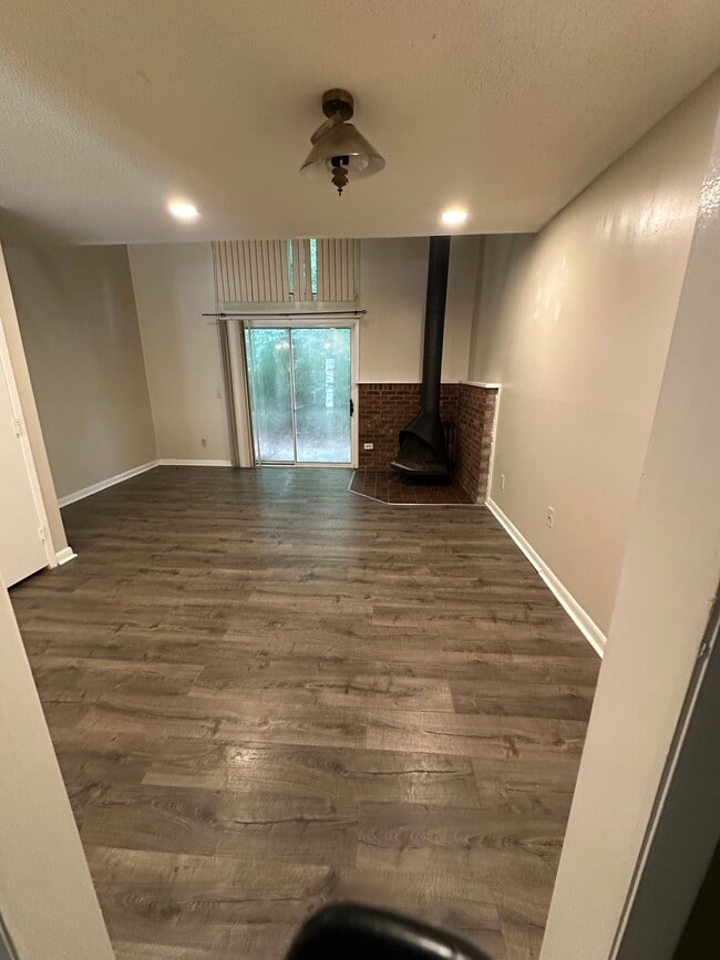 Building Photo - 3350 Heathstead Pl Rental