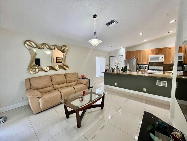 Photo - 13244 NW 12th St