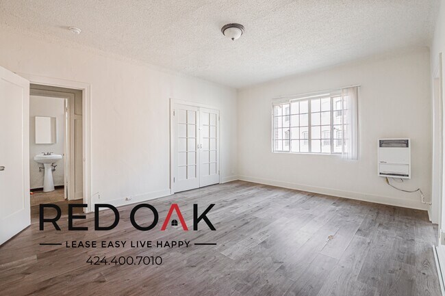 Photo - 259 S Harvard Blvd Unit 303