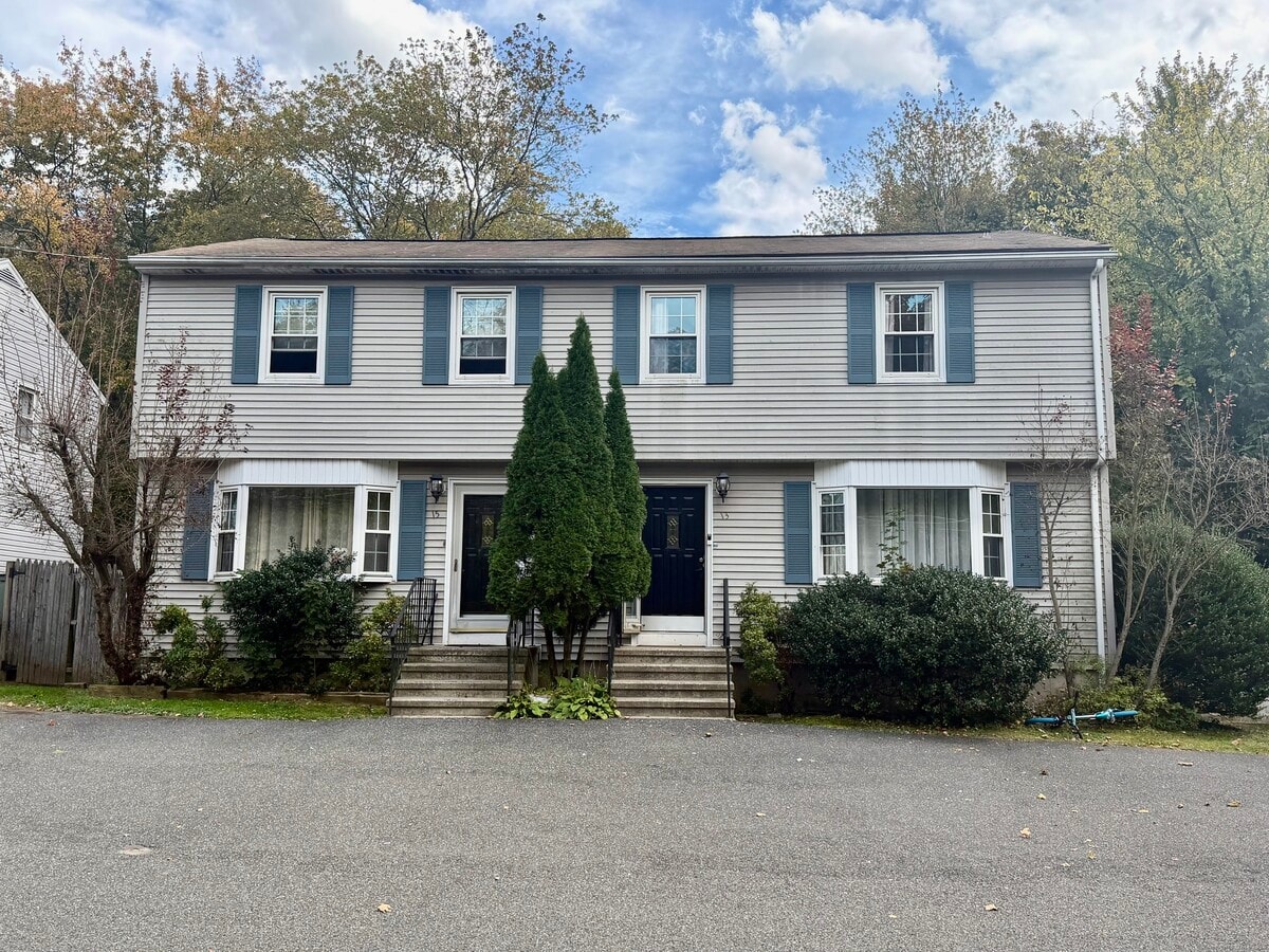 Photo - 15 Juniper Rd