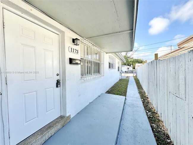 Photo - 1171 NW 58th Terrace Unit 1173