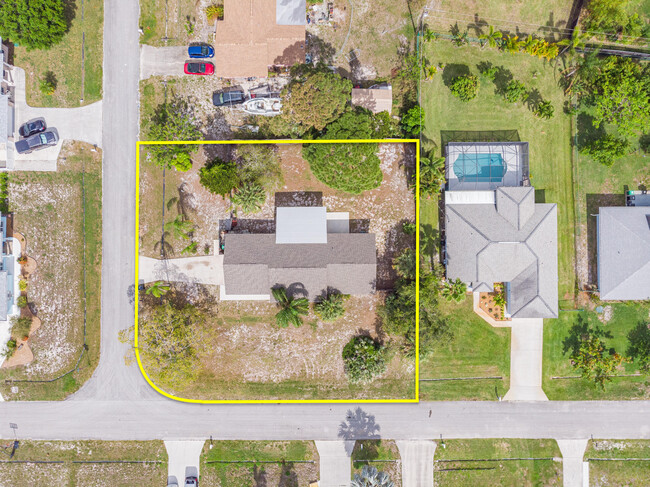 Photo - 602 SE Ridgely Ave House