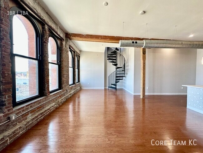 Photo - 1223 Union Ave Unidad 503