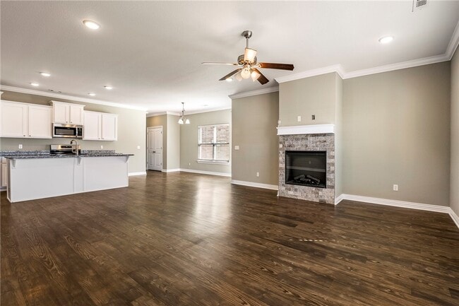 Photo - 121 Carrington Ave