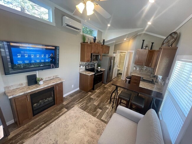 Photo - FURNISHED TINY HOME!